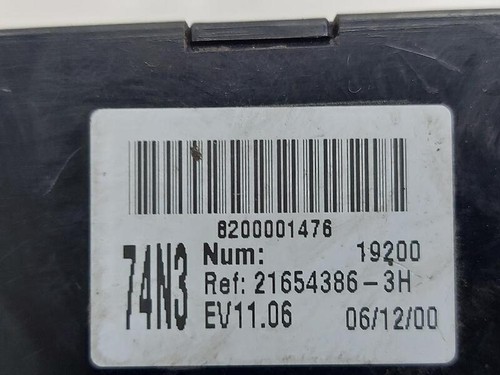 216543863h fuse box suzuki - 216543863h,